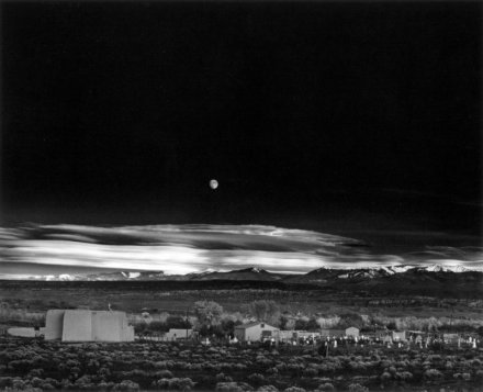 ©Ansel Adams Salida de luna, Hernandez, New Mexico, 1941
