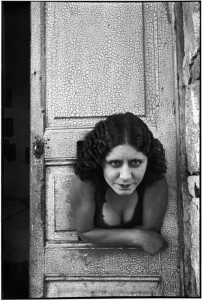 ©Henri Cartier-Bresson, 1934, México, Prostitutas de la calle Cuautemoctzin