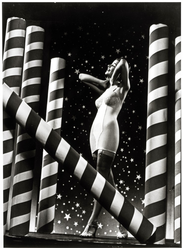 ©Victor Keppler, 1938, Anuncio para los corses Carters.