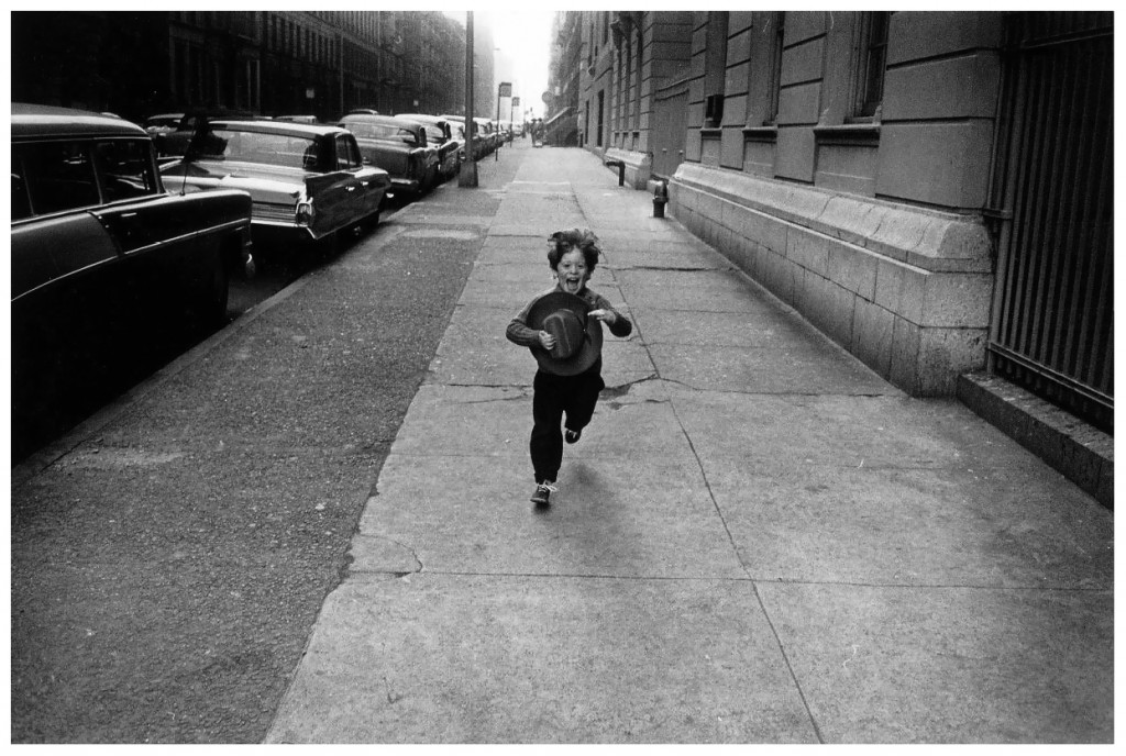 ©Garry Winogrand, 1964, Ethan