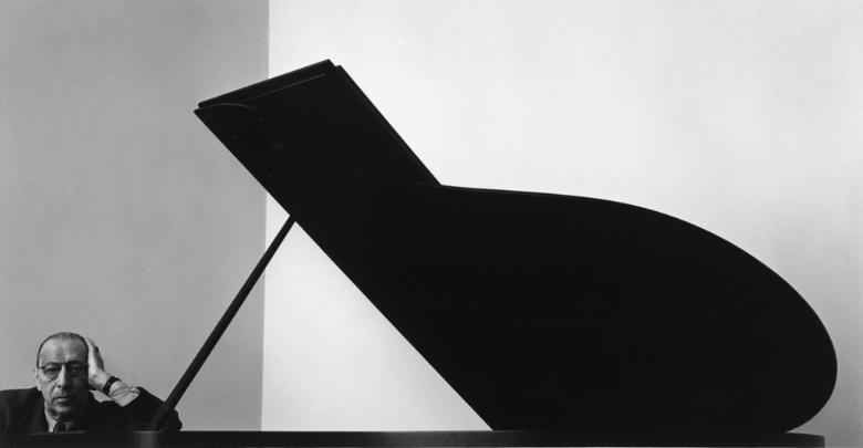 Igor_Stravinsky,_New_York,_NY,_1946
